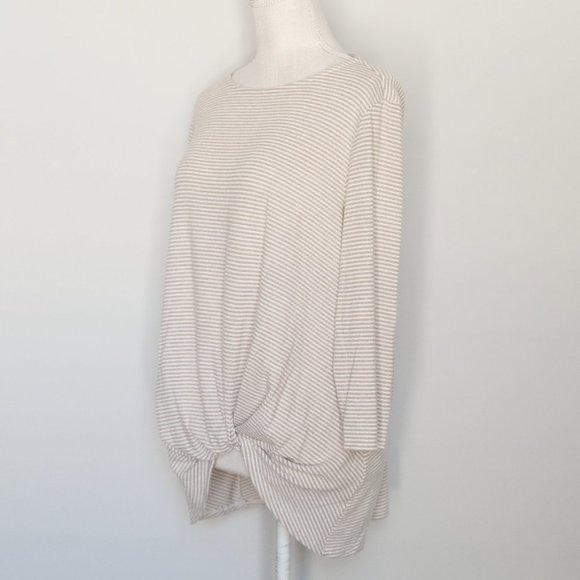 Gibsonlook Striped Twist Front 3/4 Sleeve in Beige NWOT - Picture 1 of 6
